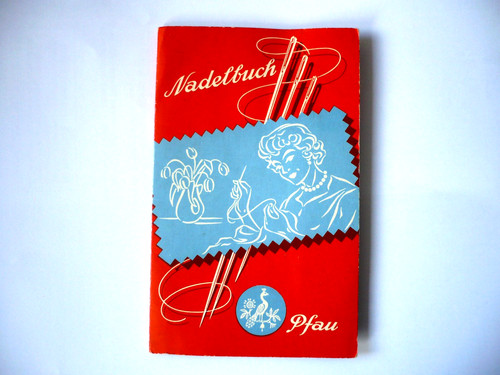 Sehr altes nadelbuch von pfau - altes,
