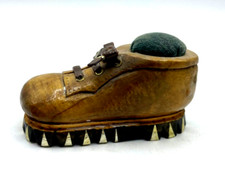 Altes Nadelkissen Bergsteiger