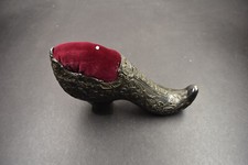 antikes Nadelkissen in Form