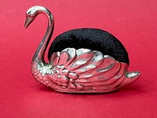 Kleiner silberner Schwan als